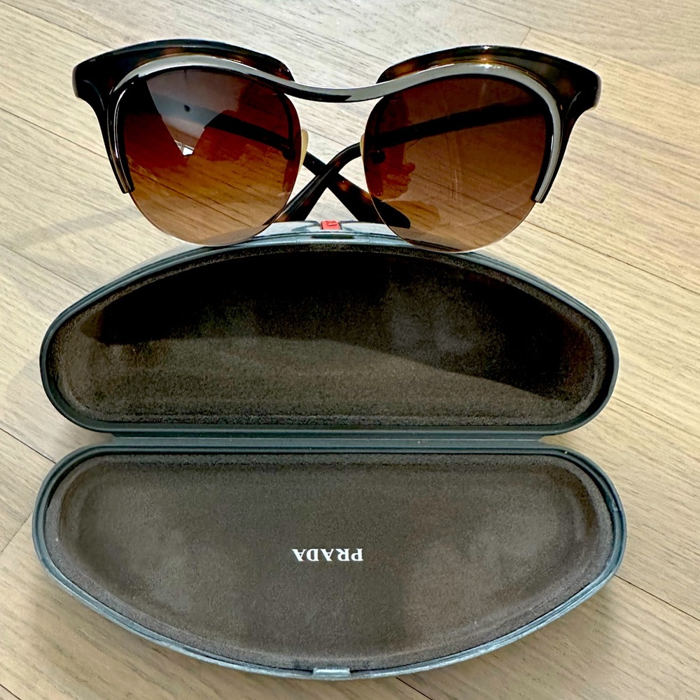 PRADA women’s sunglasses, tortoise, cat eye style, great preloved condition!